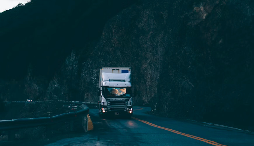 Houston Truck Accident Lawyer: Protecting Your Rights After A Crash With An 18-Wheeler